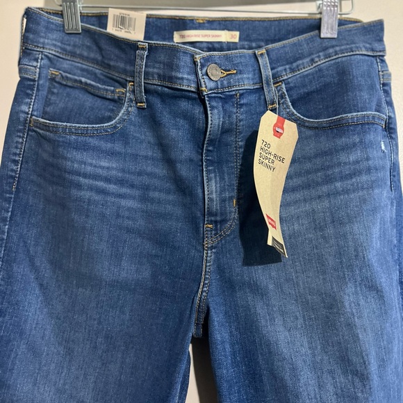 NWT Levi’s 720 HIGH RISE SUPER SKINNY WOMEN'S JEANS 30 - Picture 8 of 9